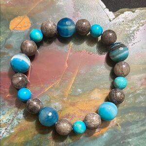 Unisex African Turquoise and Agate Beaded Bracelet